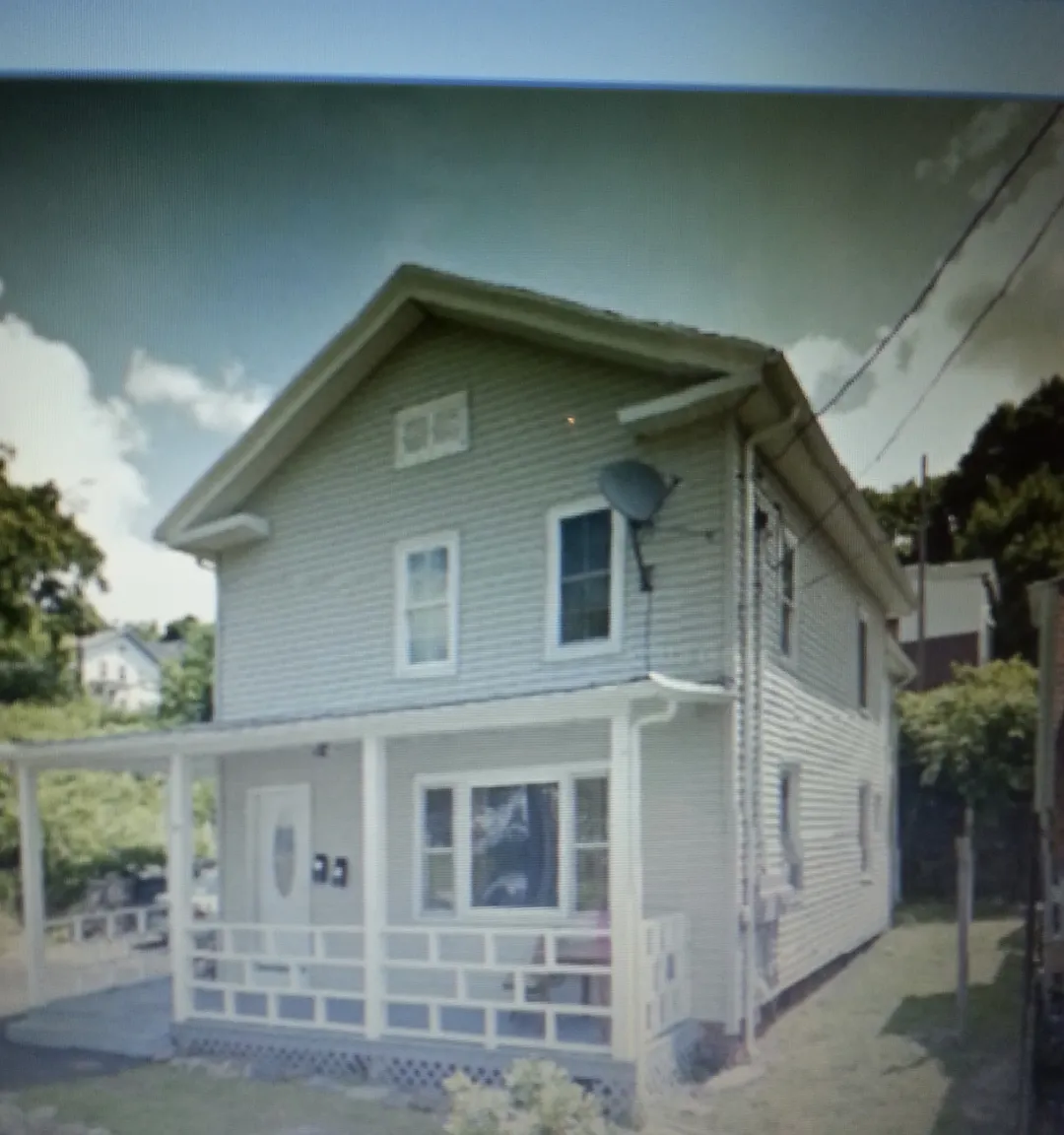 Orange St, Waterbury — Photo 3