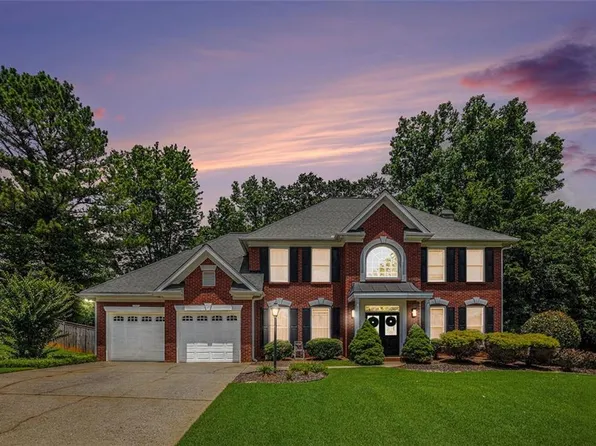3055 Dogwood Hollow Ln, Lawrenceville, GA 30043