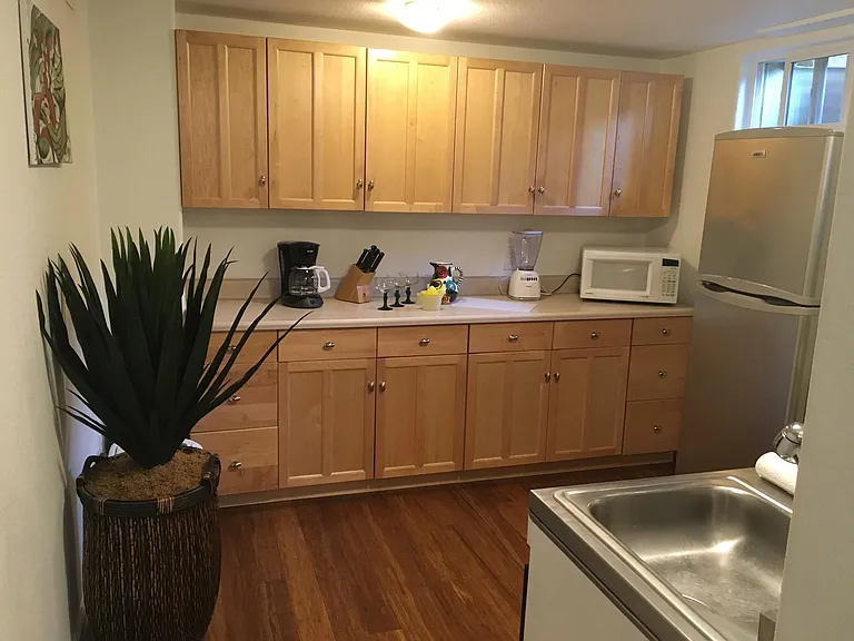 4777 McKinley Dr — Photo 1