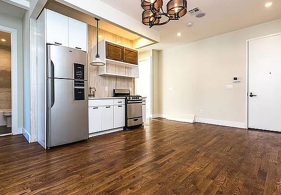 5th image of 291 Stockholm St #3F