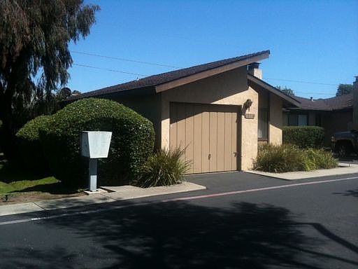 2nd image of 1211 Farroll Ave #B