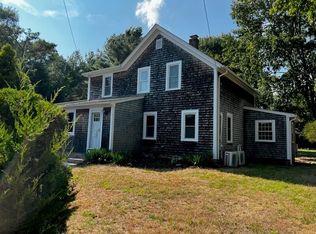 4057 S County Trl, Charlestown, RI 02813