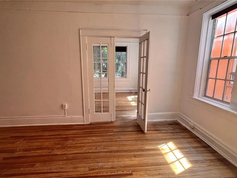 118 Indian Pl — Photo 20