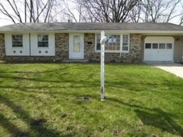 1115 Bradford Ln, Schaumburg, IL 60193