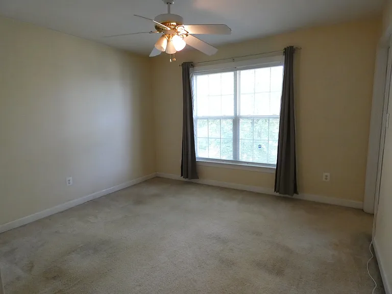 1203 Fairfax Woods Dr — Photo 14
