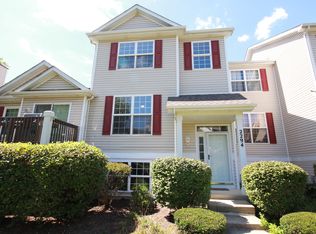 2294 Graystone Dr, Joliet, IL