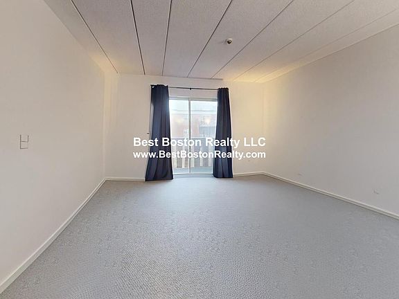 4th image of 65 Webster St #207A