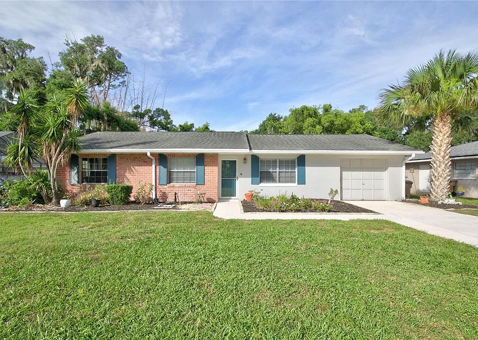 1st image of 3000 Laurel Dr