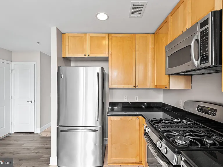 3600 Glebe Rd #330W — Photo 12