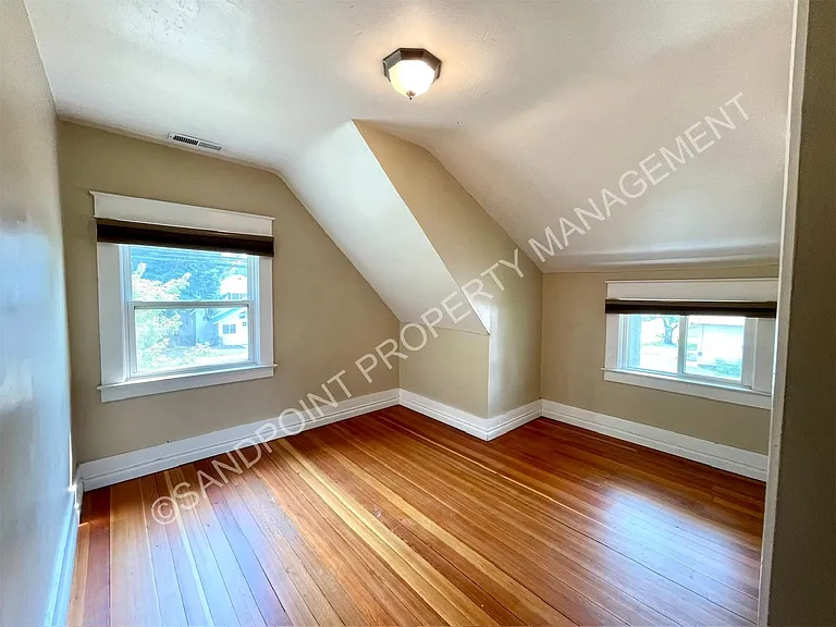 501 N Boyer Ave — Photo 62