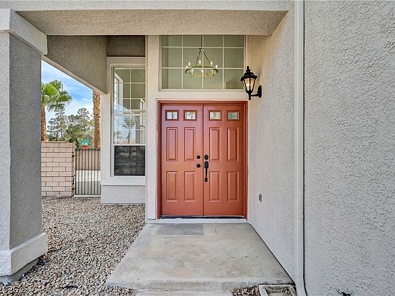 5th image of 8307 San Ramon Dr