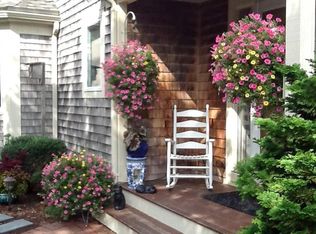 18 Wayside Path, Plymouth, MA 02360