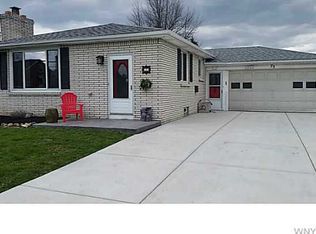 75 Peoria Ave, Cheektowaga, NY 14206