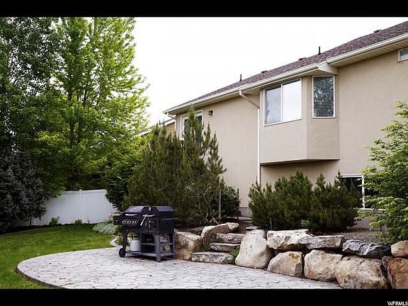 3rd image of 1397 N 1975 W #7