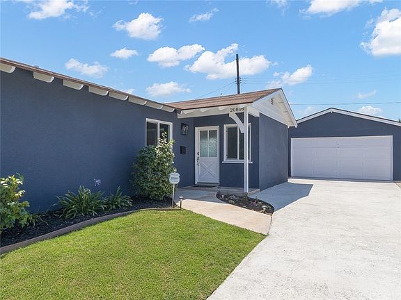 3rd image of 20809 Conradi Ave