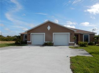111/113 Cultural Park Blvd S, Cape Coral, FL 33990
