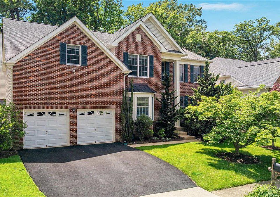1st image of 12221 Harbor Town Cir