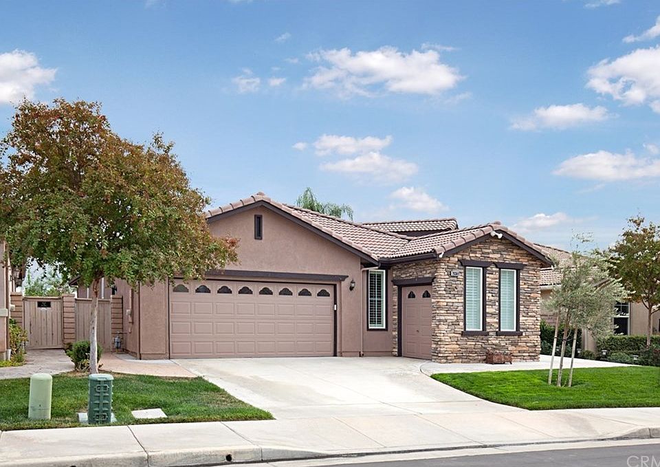 1st image of 28369 Panorama Hills Dr