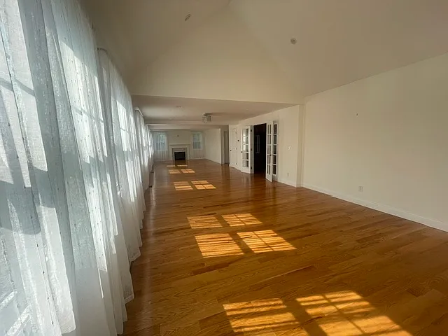 24 Fairfield St — Photo 9