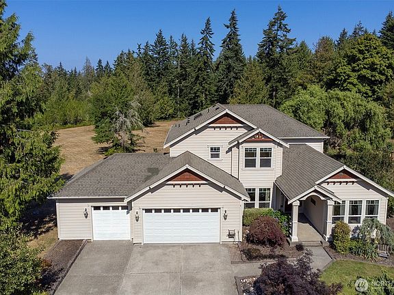 3rd image of 1706 Lower Elwha Road