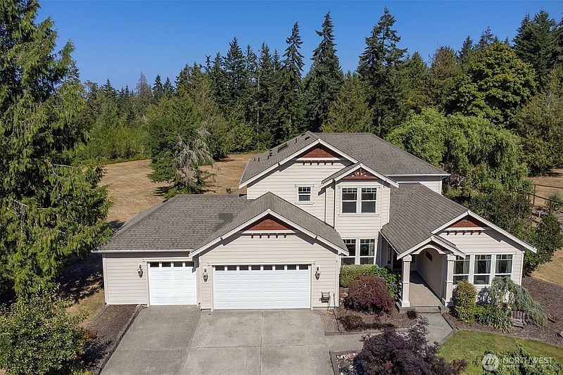 3rd image of 1706 Lower Elwha Road