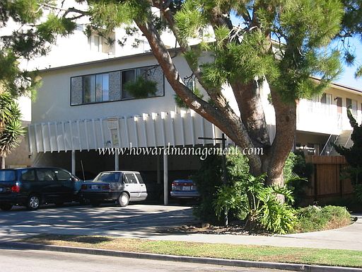 1st image of 3854 Mentone Ave APT 2