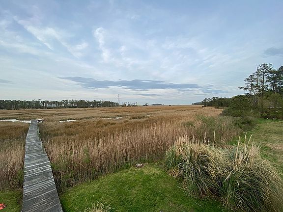 4th image of 23253 Kings Cove Way