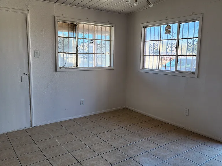 7145 Dale Rd #5 — Photo 7