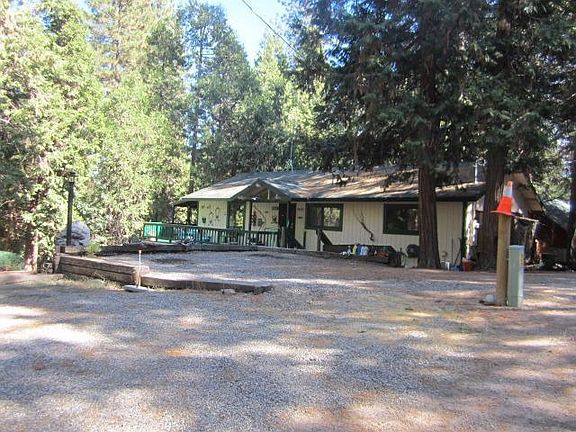 2nd image of 41658 Chipmunk Ln