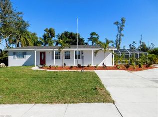 18445 Iris Rd, Fort Myers, FL 33967