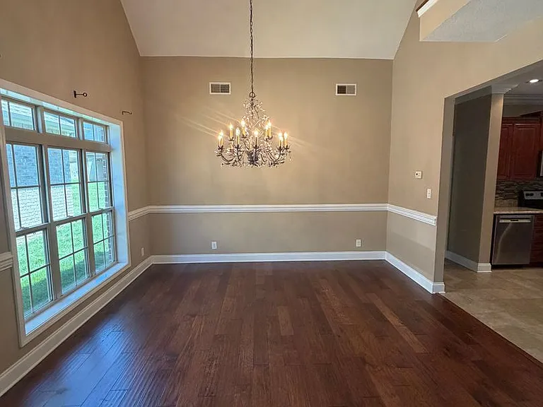 266 Turnberry Cir — Photo 8