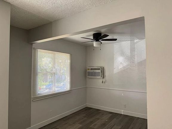4th image of 6434 Shirley Ave #34-5