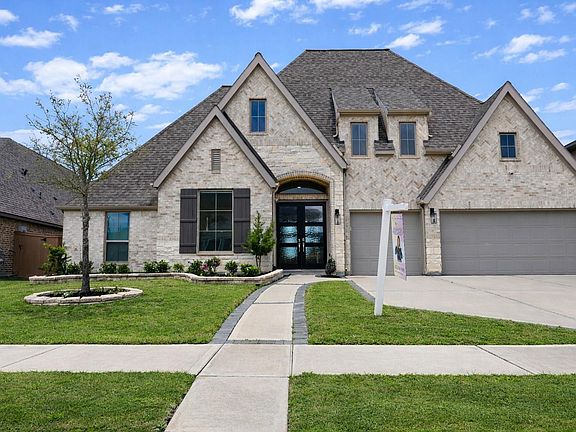 3rd image of 7707 Laurel Bloom Ln