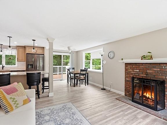5th image of 173 Bourne Rd