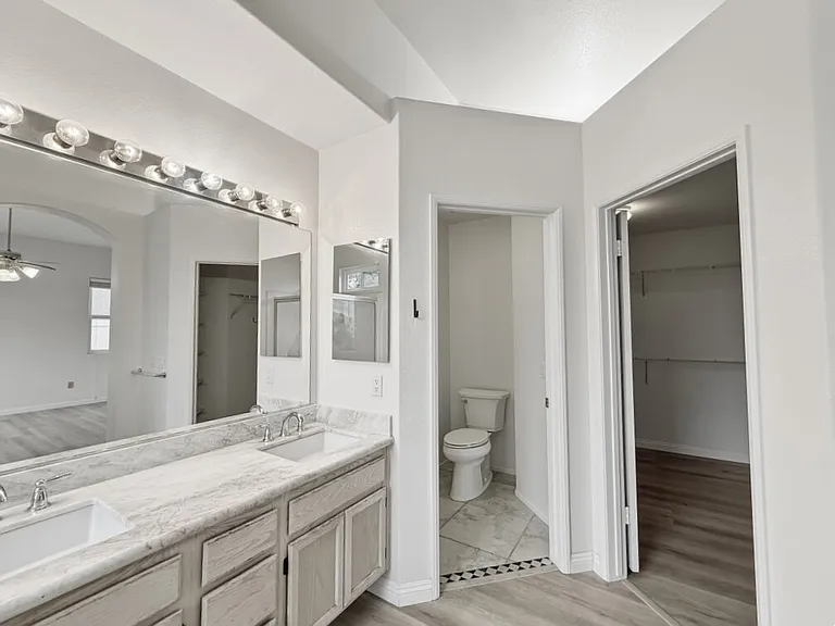 22810 Mountain Ash Cir — Photo 22