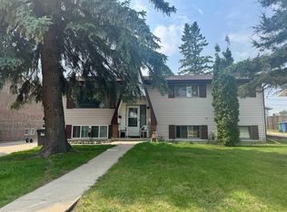 47 E Patterson Cres, Red Deer, AB T4P 1J4