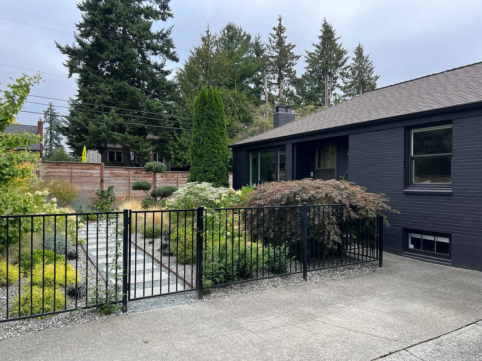 3 bed, 1700 sqft, $3,500 — Photo 1