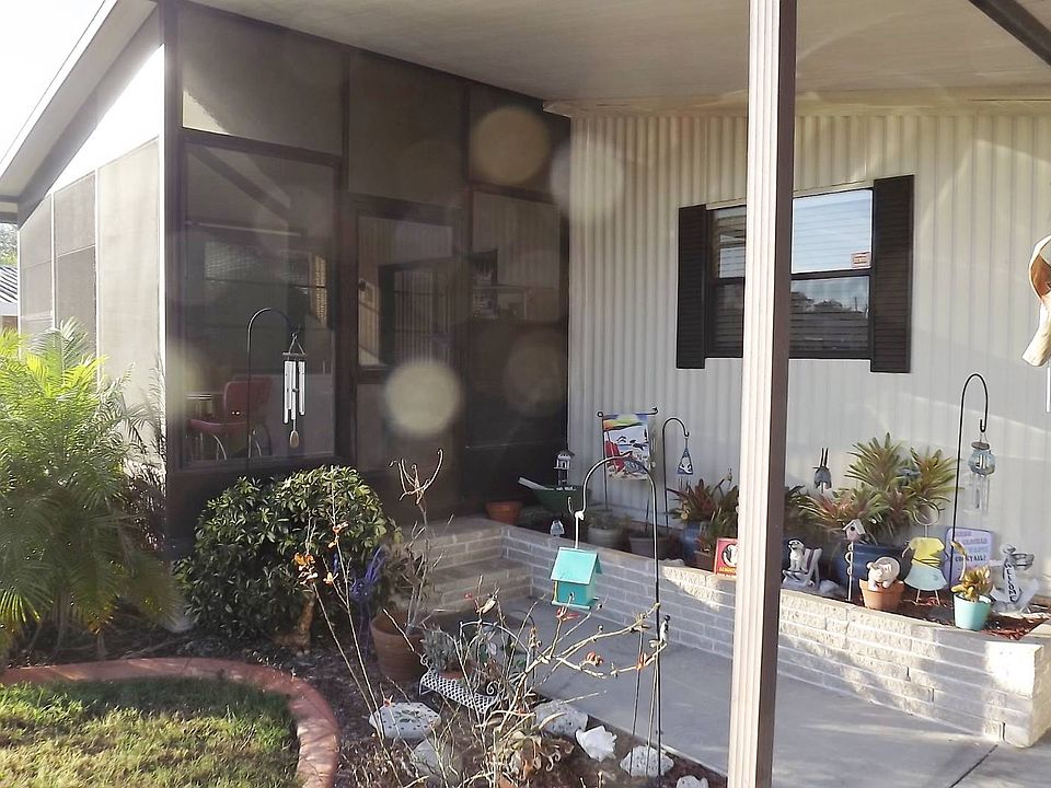 1st image of 220 Cayuta Ave