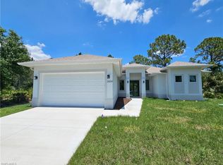 3604 57th St W, Lehigh Acres, FL 33971