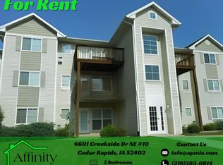 6601 Creekside Dr NE UNIT 10, Cedar Rapids, IA 52402