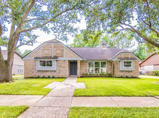 3803 Plum Hollow Dr, Houston, TX 77059