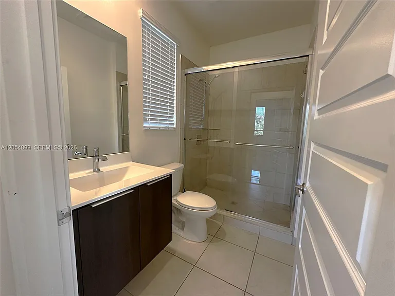 4713 NW 84th Ct — Photo 14