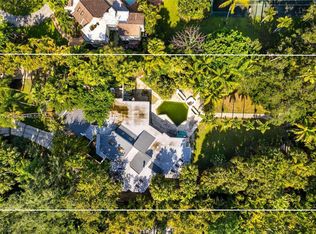 7441 SW 66th St, Miami, FL 33143