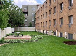 Ambassador West, Madison, WI 53703
