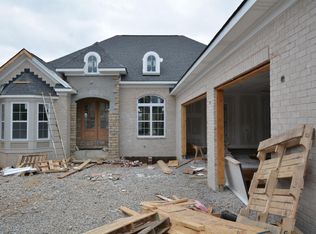6626 Nightingale Bluff Ln, Louisville, KY 40241