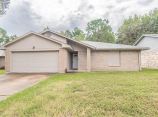 5618 Golden Grove Dr, Spring, TX 77373