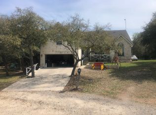 11 Arrow Point Cir, Wimberley, TX 78676