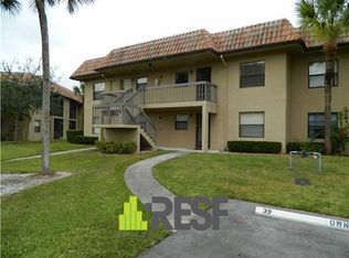 6748 Palmetto Cir S APT 202, Boca Raton, FL 33433