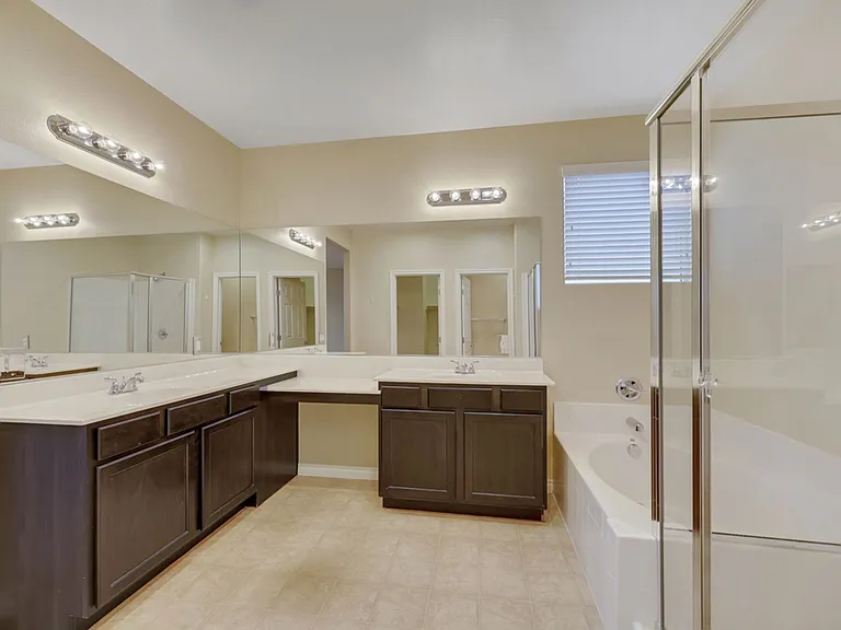 4216 Falcons Flight Ave — Photo 19
