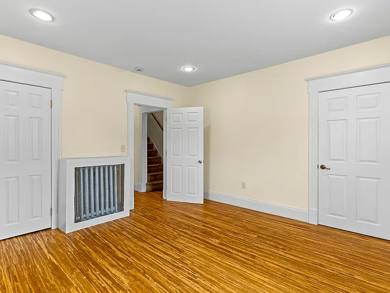 35 Payne St #2 — Photo 7